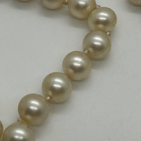 Vintage Double Strand Faux Pearl & Single Black Bead Necklace Floral Box Clasp - Picture 10 of 16